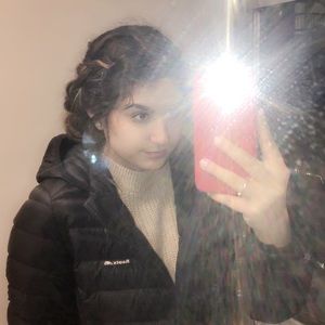 Meet your Posher, Nadia